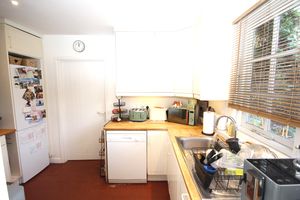 Photo 9- click for photo gallery